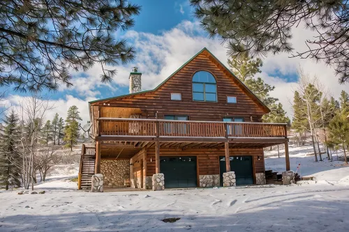 Enjoy Peace & Wildlife- Stunning Log Home w/ Mountain Views!  Pagosa Springs, Co - 샬레 호텔