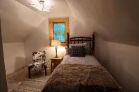 Buffalo Hollow Preserve & Cabin in the Blue Ridge MountainsPet Friendly - 3 tähden