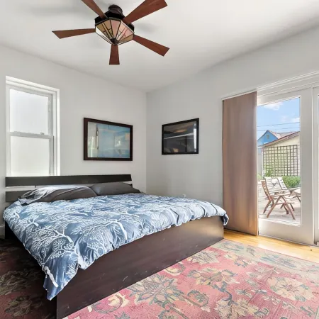 Victorian With An Amazing Location, Incredible Yard With Private outdoor Hot tub