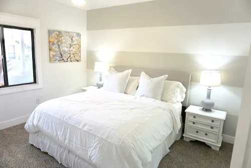 : Sandy Feet Retreat: Walk to the Beach! : - 3-Star