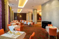 LN Dongfang Hotel - فطور