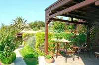 Ada Bacchus Hotel - Pet friendly