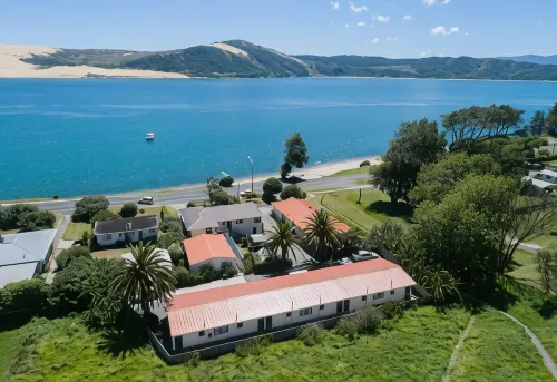 Opononi Lighthouse Motel - 3-Sterne