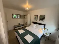 City Centre 4 Bed - Parking - Groups & Contractors - ห้องครัว