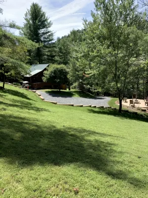 Secluded Mountain Home Nestled in a Private River Community, Wi-Fi, Fire Pit, - 3 étoiles