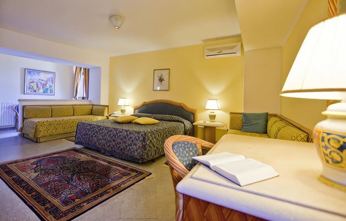Hotel Elimo