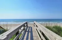 Pets OK Beach Home+Short Walk Beach Access+Views!! Recent Updates & Upgrades - balcony