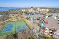 STEPS TO LAKE TEXOMA & TANGLEWOOD RESORT - MEMBERSHIP ACCESS INCLUDED - 4-Star