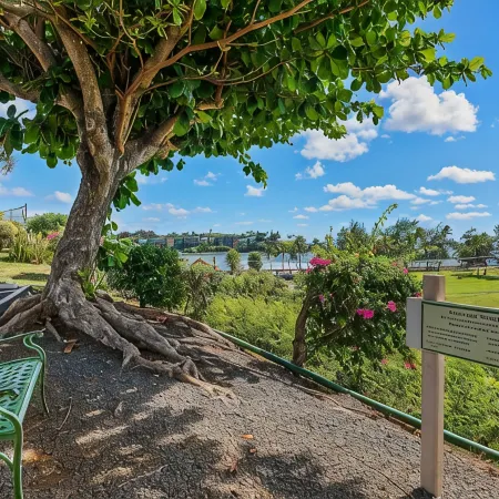 Family Condo with Queen Beds & Ocean Views from 3 Lanais!