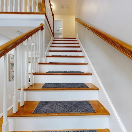 Spacious 4-bedroom house in charming Worcester with AC, WiFi