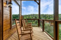 Huge Pool Cabin with Spectacular Views - Last Minute Discounts! - مسبح خاص