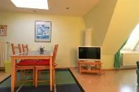 Nicely furnished and quiet apartment for 1 to 4 people. - 2 Sao