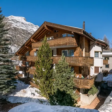 Alpine Black Pearl - InspiringPlaces