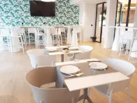 Hotel Enight - Pet Friendly