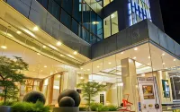 D'Hotel & Suites - Parkering