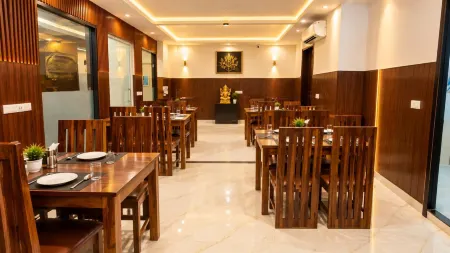 Hotel Mayda Prime Near Delhi Airport