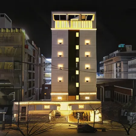 Londorner Hotel  New Port Yongwon