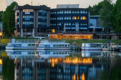 Hotel am Wasserfall Hotels in Nordhorn