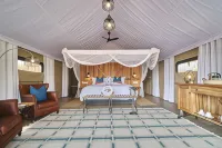 The Wallow Lodge Hotels near Landela Complex