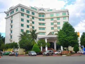 Central Hotel