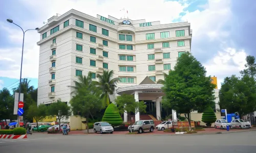 Central Hotel Hotel di Tịnh ấn Tây