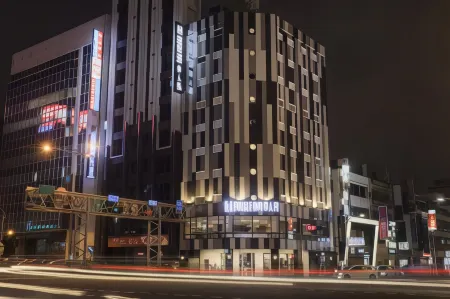 Single Inn (Kaohsiung Station)