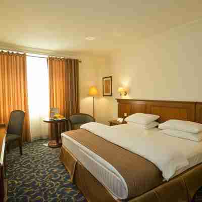 Bristol Hotel Rooms