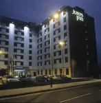 Hilton Garden Inn London Heathrow Airport Отели в г. Хаунслоу