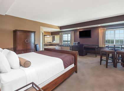 Microtel Inn & Suites by Wyndham Quincy