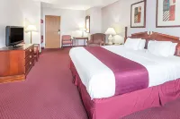 Days Inn by Wyndham Tiffin فنادق في Hopewell Township