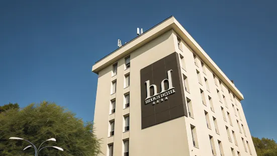ヘリオス ホテル モンザ
