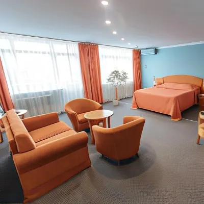 DIS President hotel (Дис Президент)