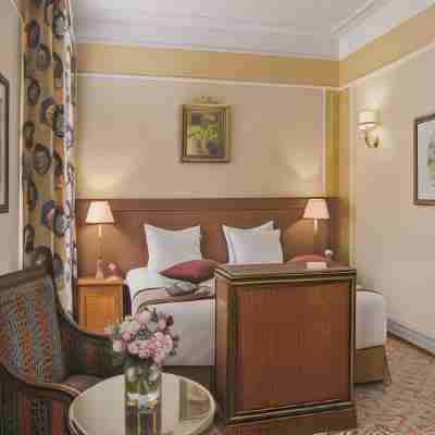 Grand Hotel Europe Rooms