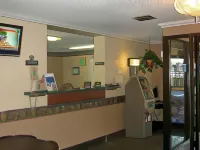 Super 8 by Wyndham Windsor/Madison North Hotels in Waunakee
