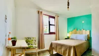 Alhambra Hotel - San Cristóbal de las Casas Hotels near El Santuario