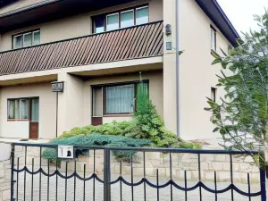 Ioman Haus