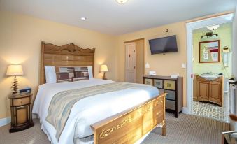 Cranmore Inn and Suites, a North Conway Boutique Hotel