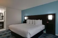 Travelodge by Wyndham Calhoun South I-75 Hotels in Calhoun
