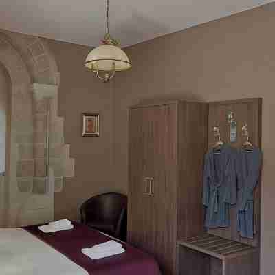 L'hostellerie du château de Bricquebec Rooms