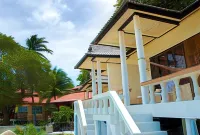Rin Beach Resort Hotels in Koh Phangan
