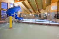 AmericInn by Wyndham Fargo West Acres - Family