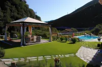 Le Macine Del Confluente Hotels in Borgomaro