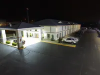 Days Inn by Wyndham Battlefield Rd/Hwy 65 - موقف سيارات