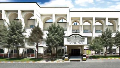 Parsian Evin Hotel Hotel in zona International Centre for Persian Studies