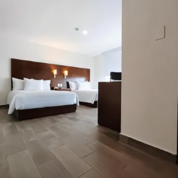 Ramada by Wyndham Tampico Centro