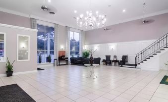 Suburban Studios Williamsburg Central