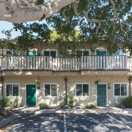 Sea Breeze Inn - Pacific Grove