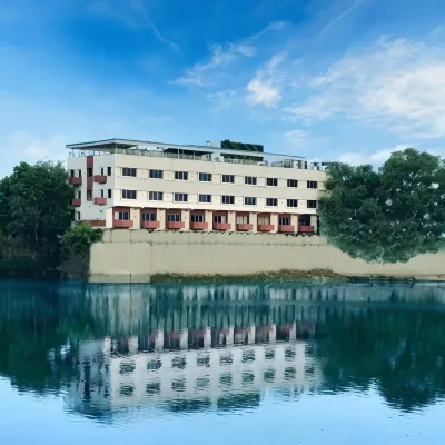 Rajdarshan - A Lake View Hotel in Udaipur Hotels near Shri Padmanabha Swami Jain Teerth