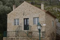 Casas da Villa- Monsanto Hotel a 