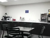 Microtel Inn & Suites by Wyndham Dayton/Riverside Oh - breakfast